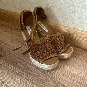 Steve Madden wedges